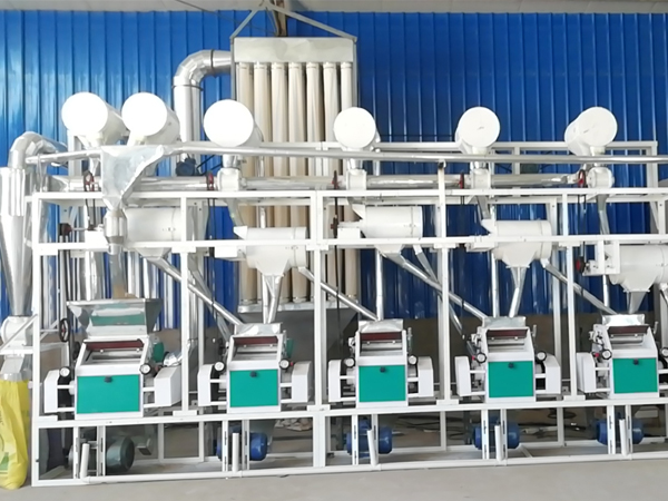新疆庫爾勒20噸級面粉加工設備用戶安裝現場（圖）